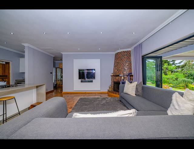 3 BEDROOM FREEHOLD FOR SALE IN WESTVILLE